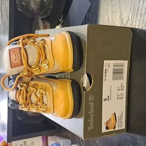 Timberland field boots